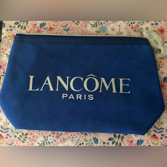 Lancôme Handbags - Lancôme Paris Cosmetic Bag